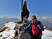 43 Alla Madonnina dei Canti (1563 m)